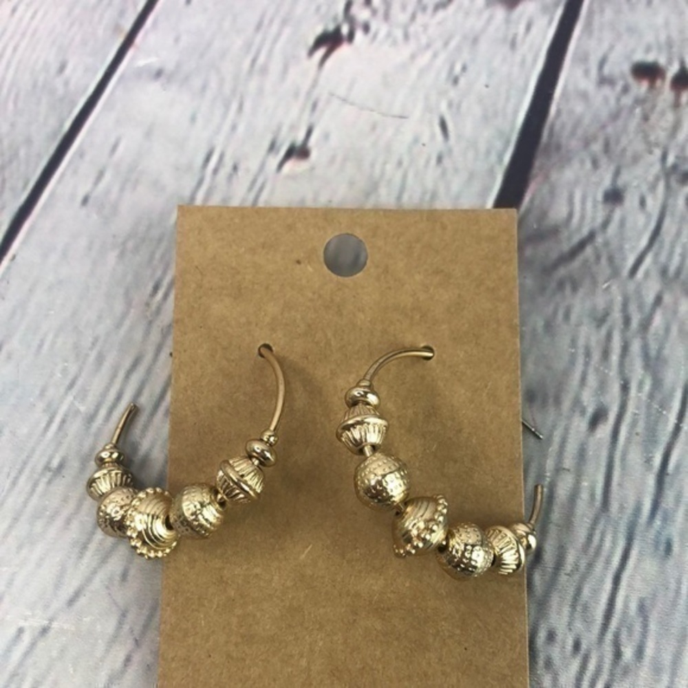 GV9 gold tone multi bead medium hoop earrings